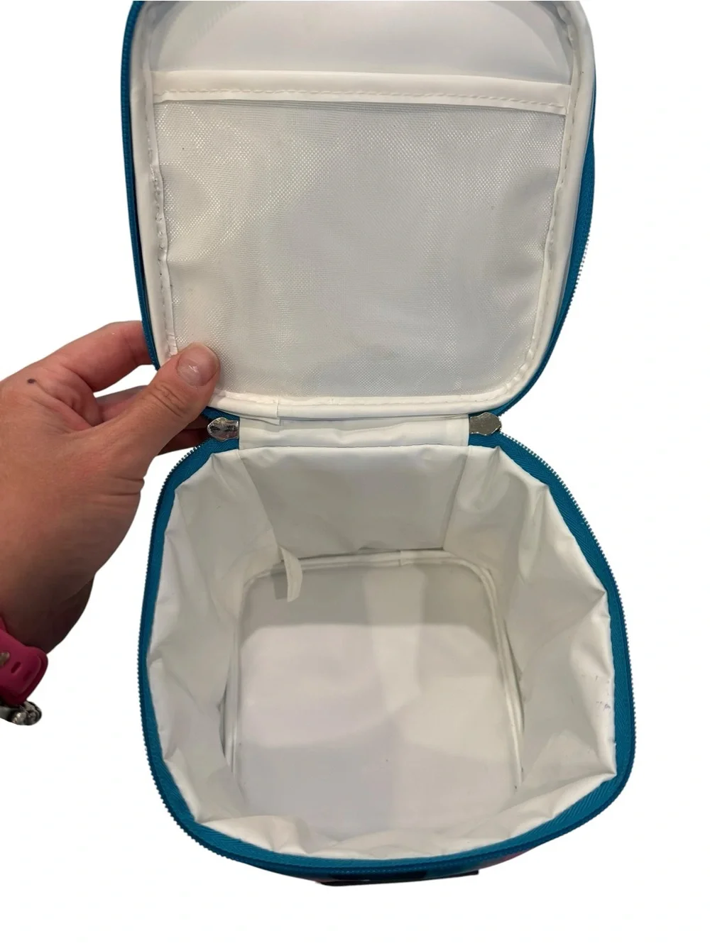 Sarah Wells Cold Gold Breastmilk Cooler with Ice Pack (Aq2uarelle)